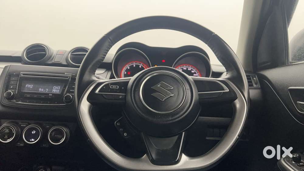 Maruti Suzuki Swift 1.3 Zxi, 2019, Petrol