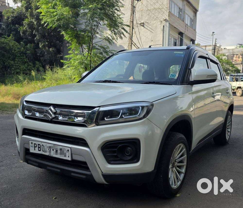 Maruti Suzuki Brezza 1.5 Vxi Smart Hybrid, 2020, Petrol