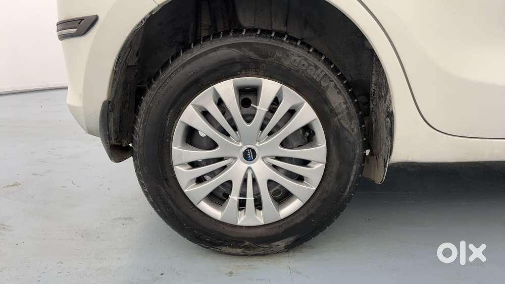 Maruti Suzuki Swift Vvt Vxi, 2021, Petrol