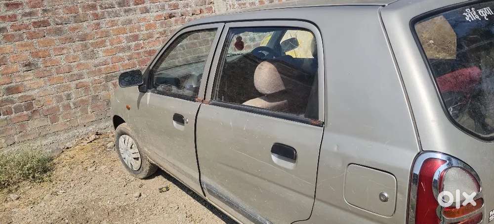 Maruti Alto 800 Arjent Me Dena He