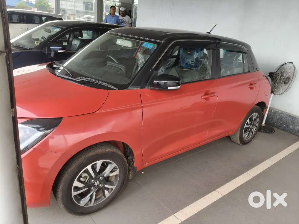 Maruti Suzuki Swift Zxi 2025, Dual Tone, Looks Rich Stylish, Top Model