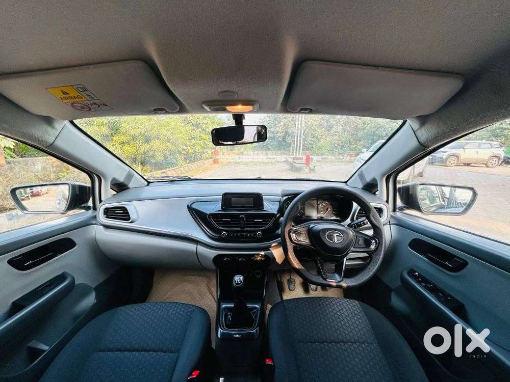 Tata Altroz 1.2 Xm, 2020, Petrol