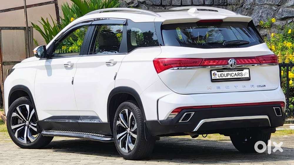 Mg Hector Plus Sharp Pro 2.0 Turbo Diesel 6 Str Dual Tone, 2023, Die..