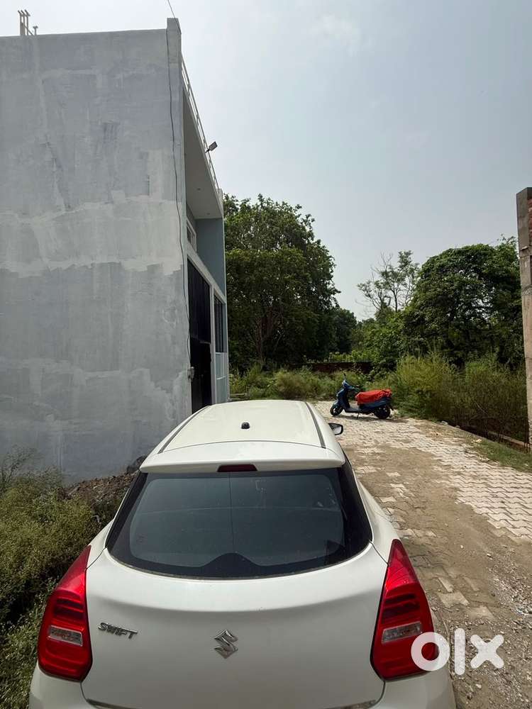 Maruti Suzuki Swift Petrol Manual 2021