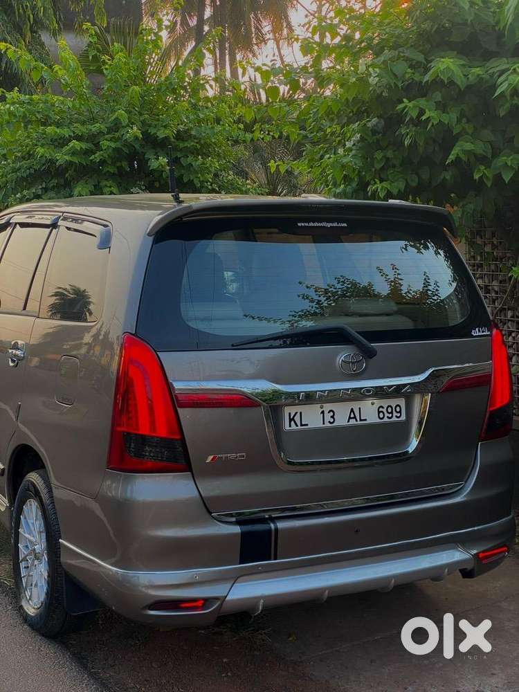 Toyota Innova 2009  Converted To 2014 G4  Mint Condition