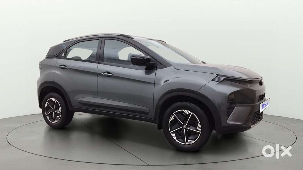 Tata Nexon Fearless S Purple 1.5 Revotorq Diesel 6mt Dual Tone, 2023..