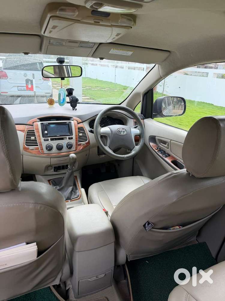 Toyota Innova 2.5 G (diesel) 7 Seater, 2012, Diesel