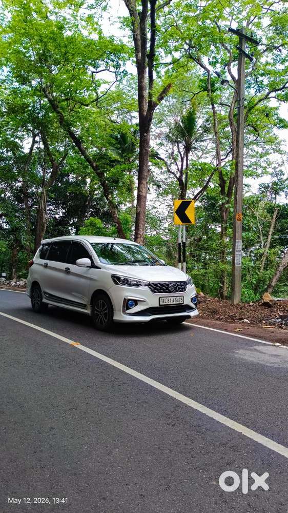 Maruti Suzuki Ertiga 1.5 Zxi Plus, 2022, Petrol
