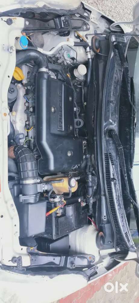 Maruti Suzuki Dzire Vxi 2014 2:3000