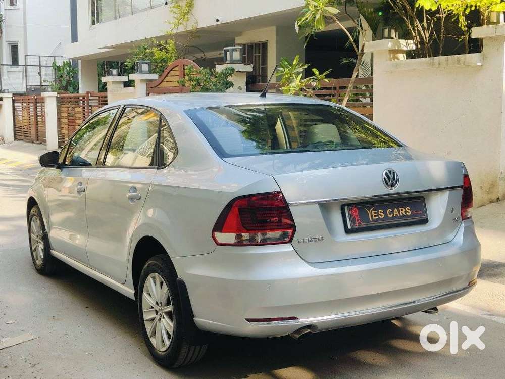 Volkswagen Vento 1.2 Tsi Highline At, 2016, Petrol