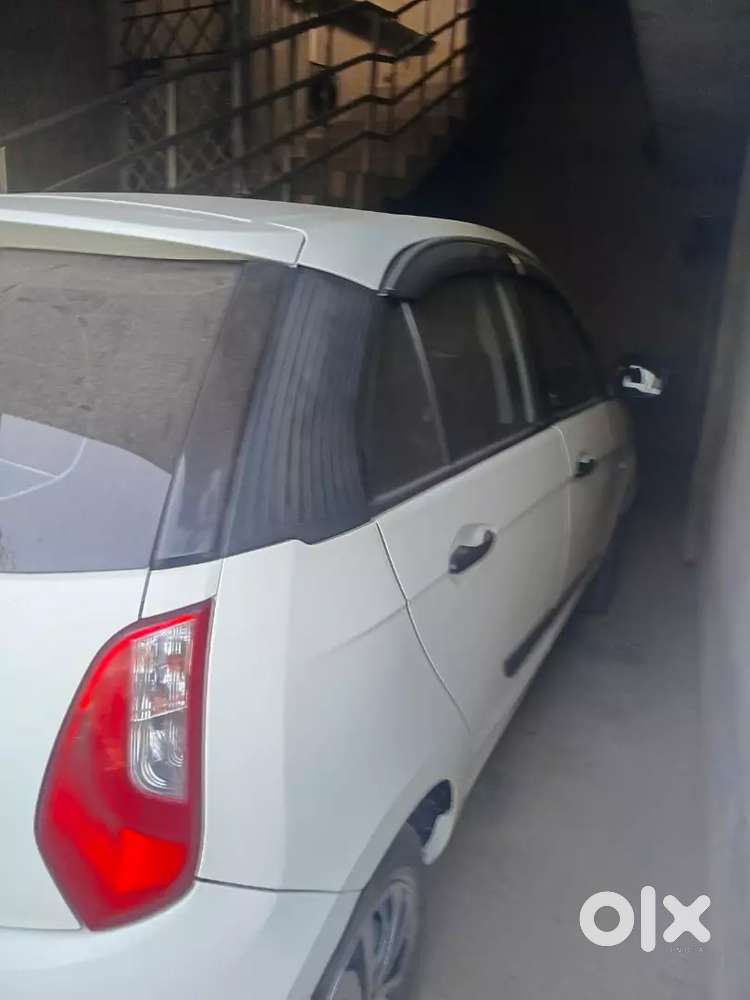 Tata Bolt Revotron 2018..