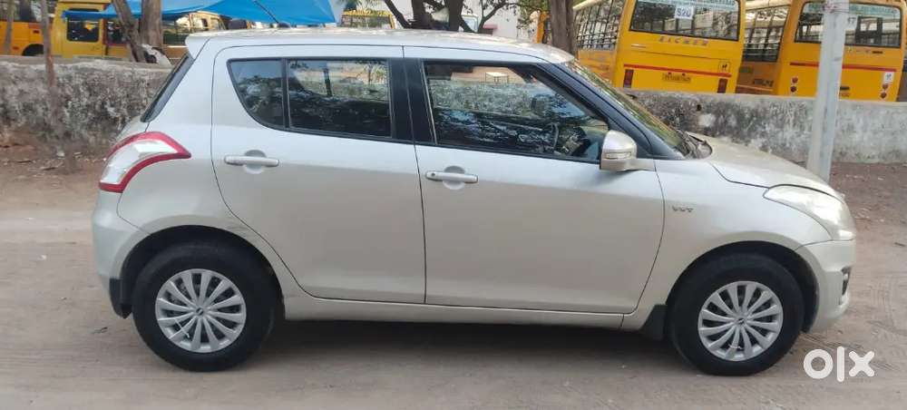 Maruti Suzuki Swift 2012 Petrol 83000 Km Driven