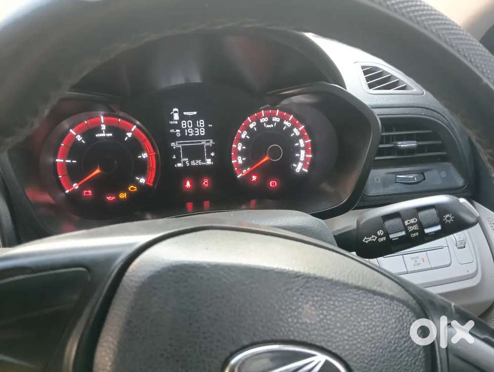 Mahindra Xuv300 2022 Diesel 60000 Km Driven