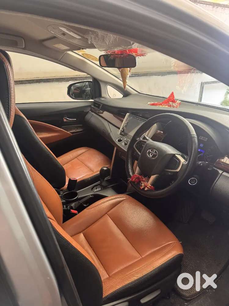 Toyota Innova Crysta 2022
