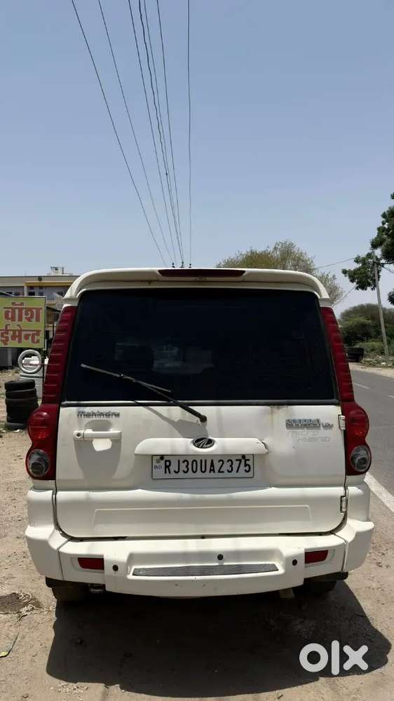Mahindra Scorpio 2014 Diesel Well Maintained