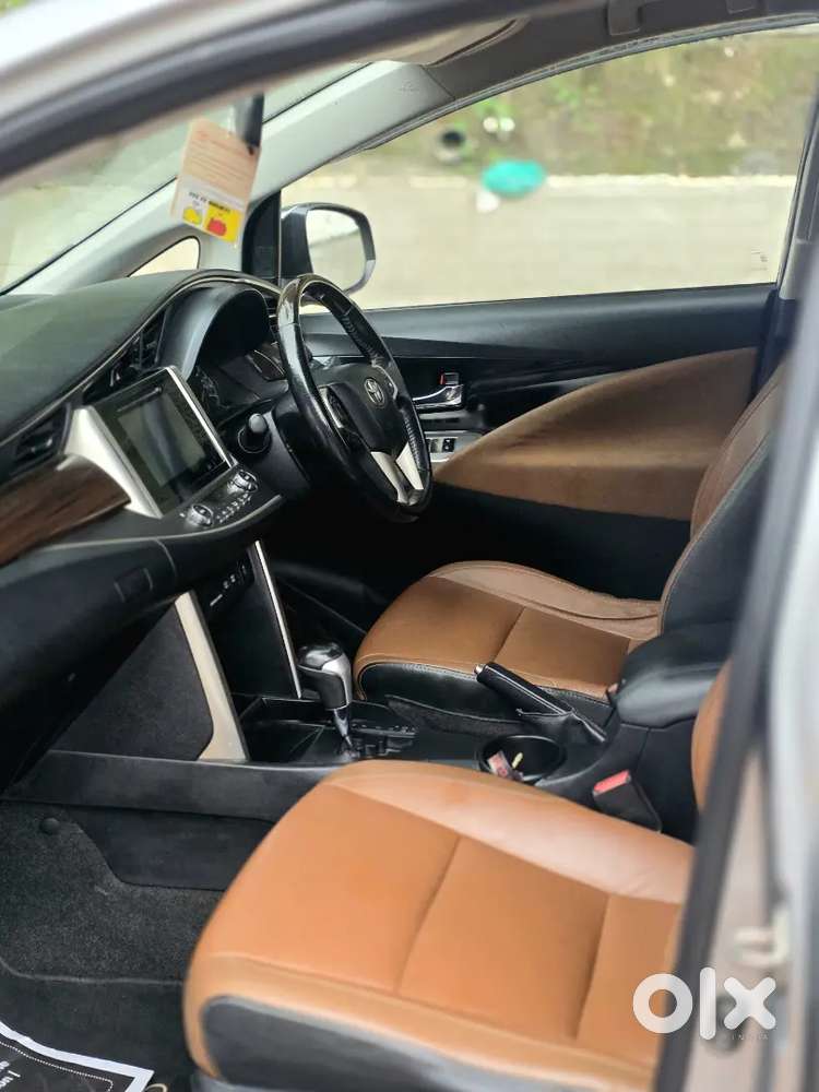Toyota Innova Crysta 2017 Diesel Automatic