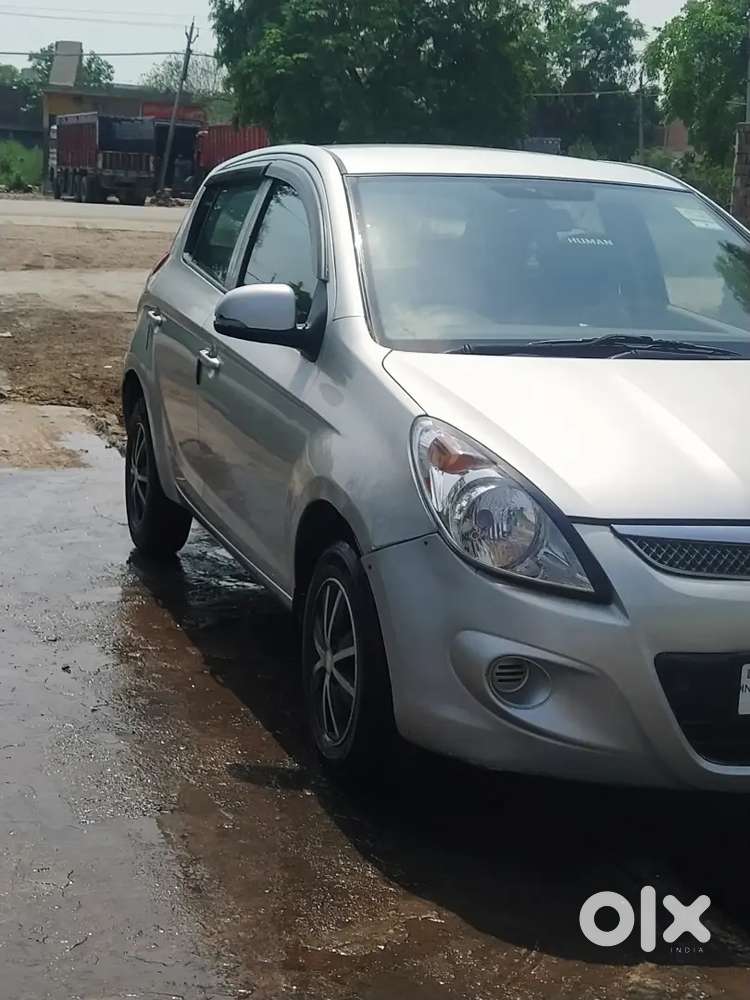 Hyundai I20 Sportz Diesel 2011