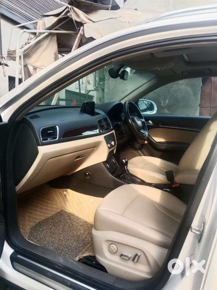 Audi Q3 Top Model Technology