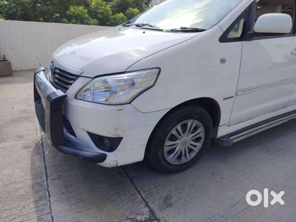 Toyota Innova Diesel 2012