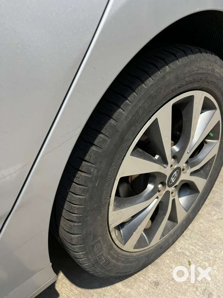 Hyundai Fluidic Verna 2013
