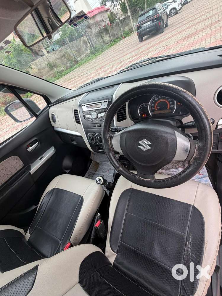 Maruti Suzuki Wagon R Vxi Plus Mt, 2015, Cng & Hybrids