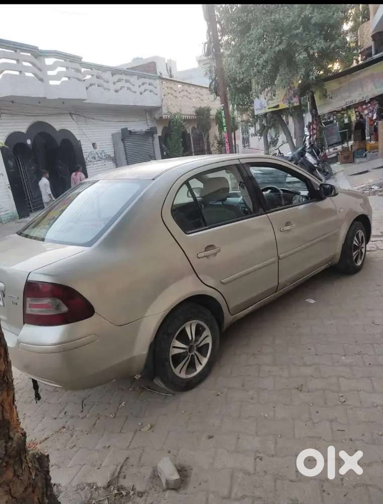 Ford Fiesta 2006 Petrol 96000 Km Driven