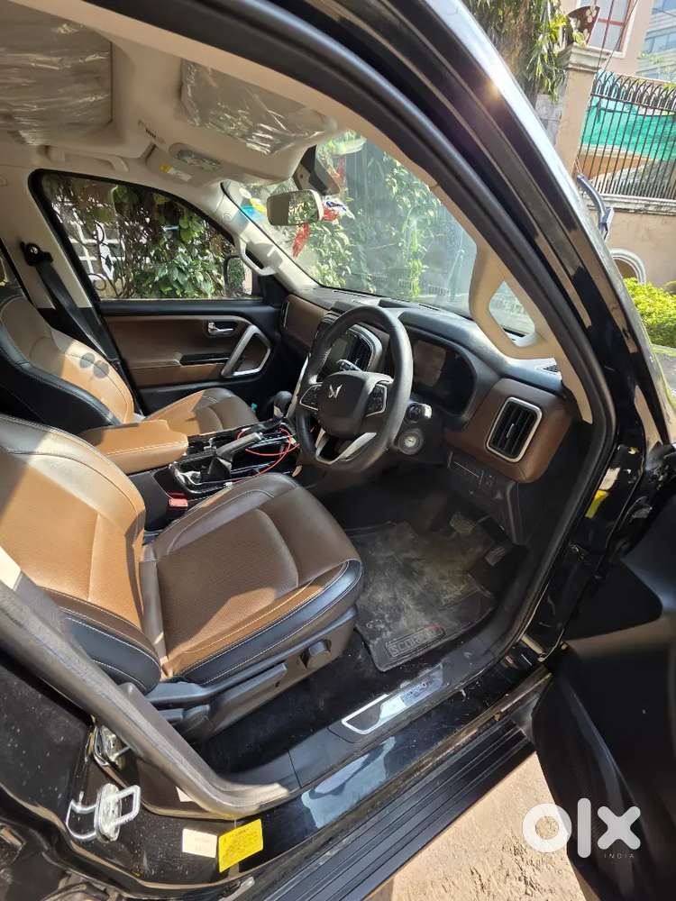 Mahindra Scorpio N Z8 Select