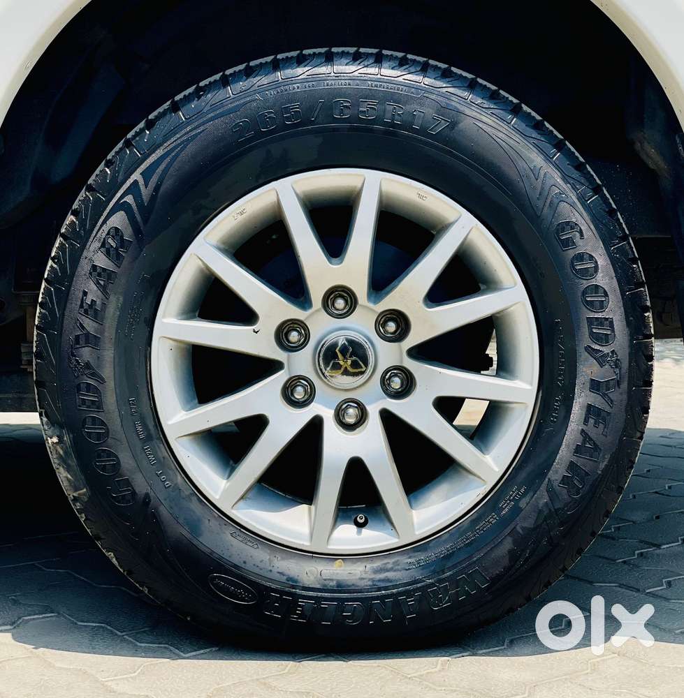 Mitsubishi Pajero Sport 4x2 Automatic, 2015, Diesel