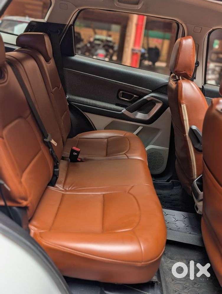 Tata Safari Pure Plus S, 2024, Diesel