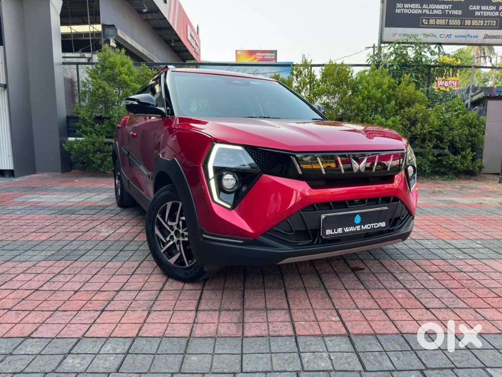 Mahindra Xuv 3xo Ax5l 1.2 Petrol At, 2024, Petrol