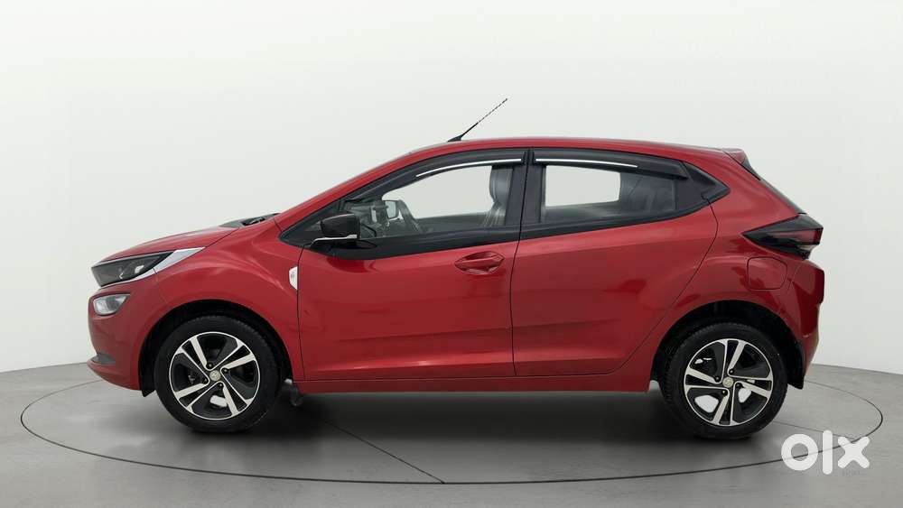 Tata Altroz Xz, 2020, Petrol