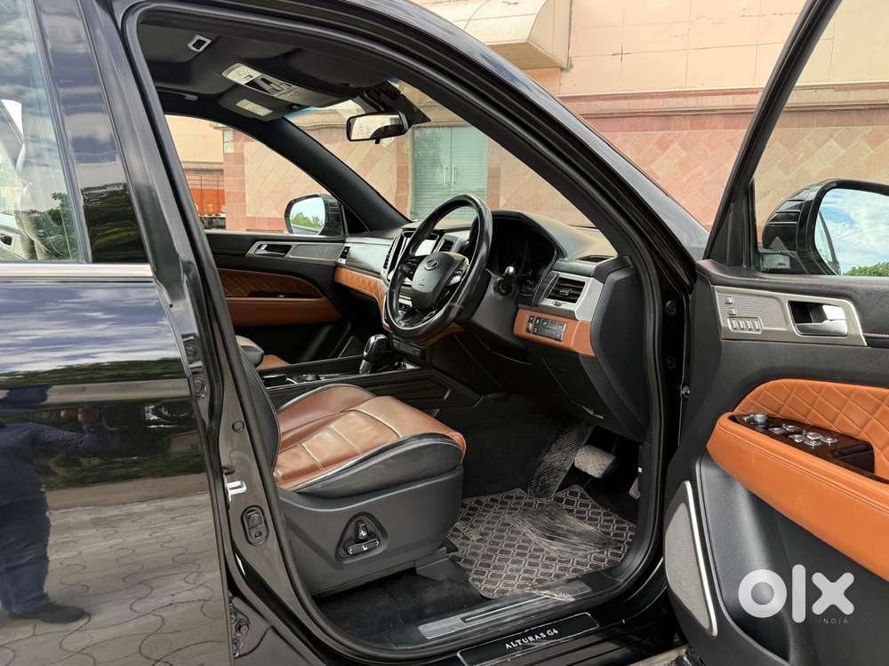 Mahindra Alturas G4 4wd At, 2019, Diesel