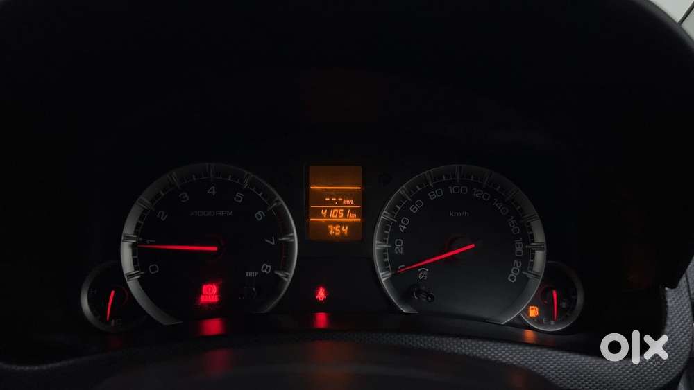 Maruti Suzuki Swift 2018 Vxi, 2017, Petrol