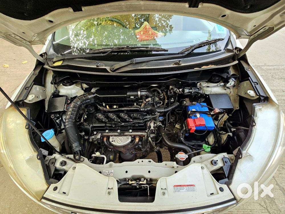 Maruti Suzuki Ertiga 2022-2023 Vxi Cng, 2022, Cng & Hybrids