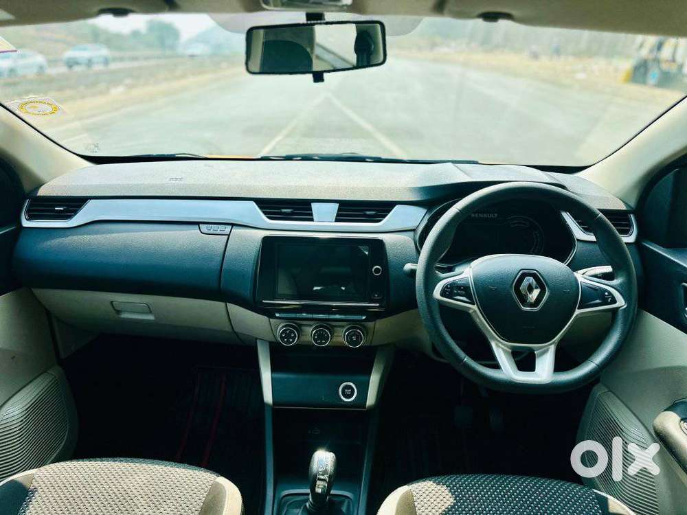 Renault Triber 1.0 Rxz Amt Dual Tone, 2022, Petrol
