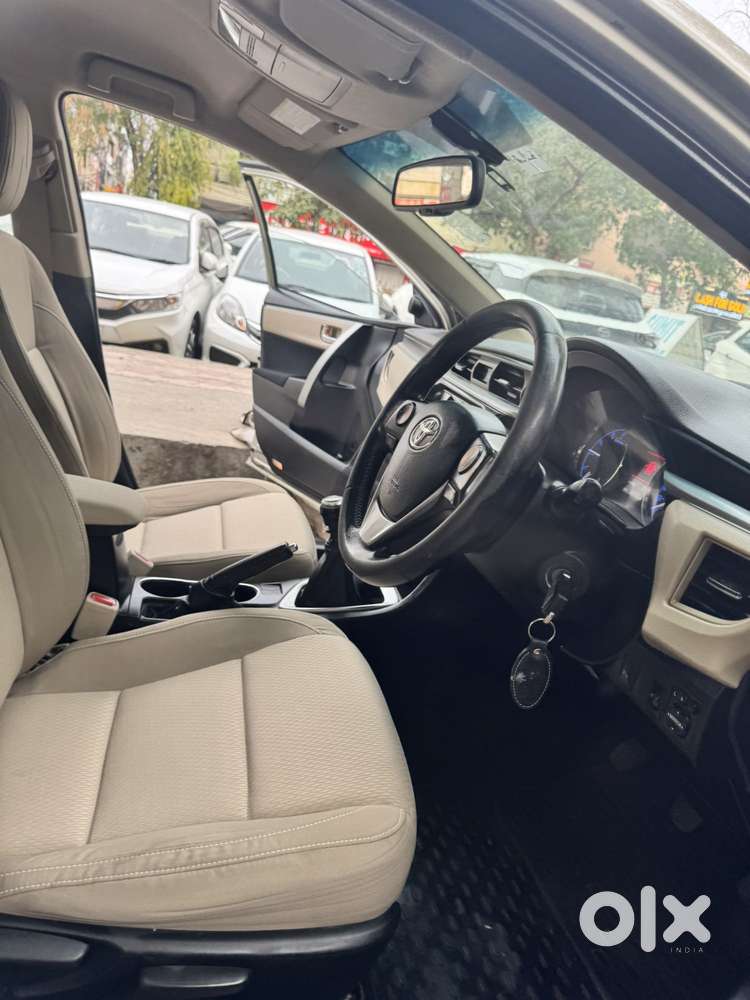 Toyota Corolla Altis