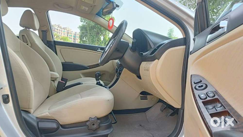 Hyundai Verna 1.6 Sx Vtvt (o) At, 2015, Petrol