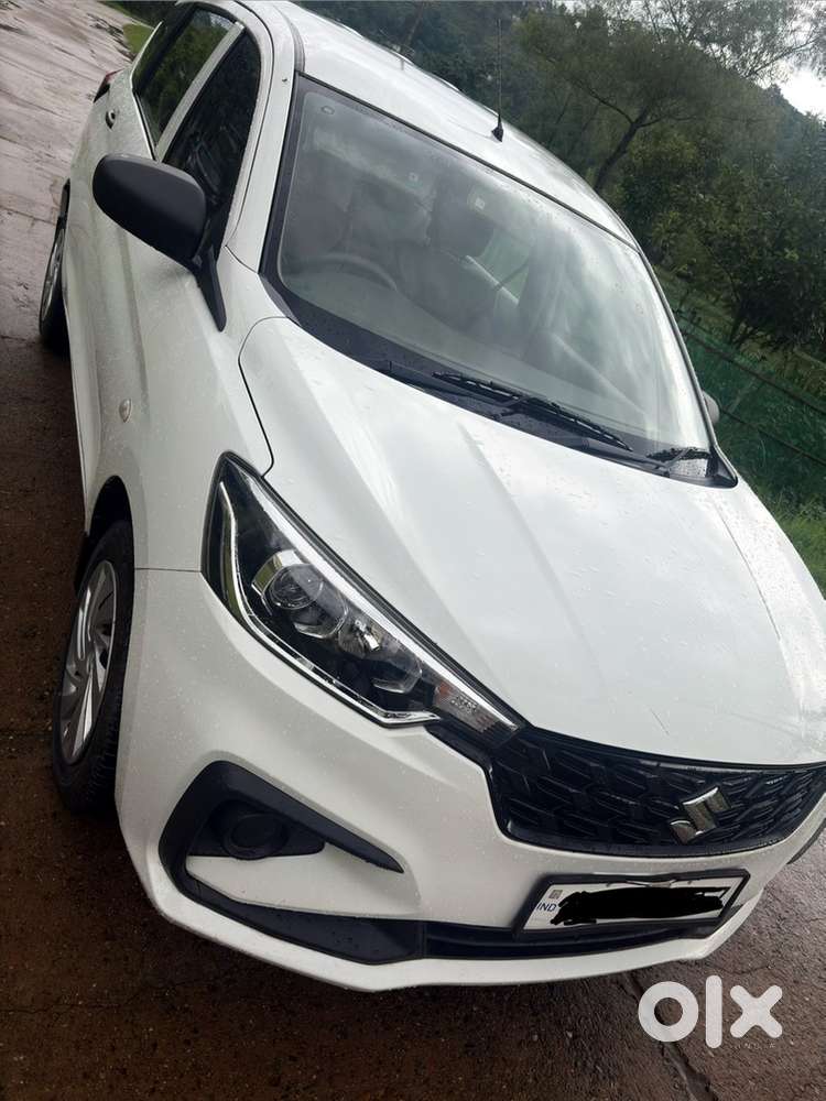 Maruti Ertiga Petrol Manual 2024