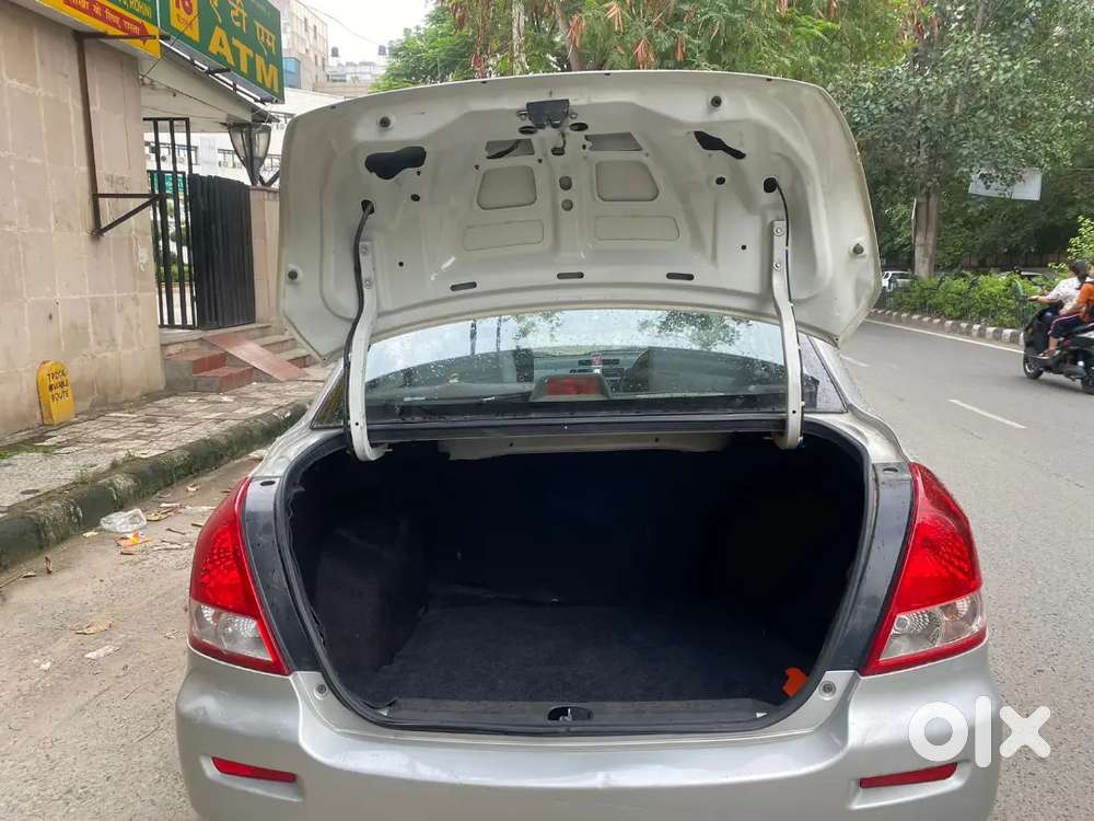 Maruti Suzuki Dzire 2011 Cng & Hybrids 150000 Km Driven Till December