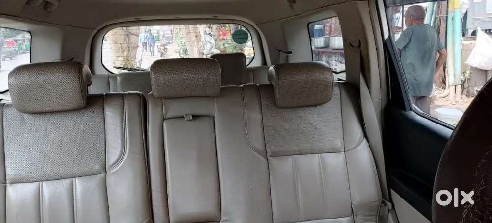 Mahindra Xuv500 2015 Diesel 122000 Km Driven
