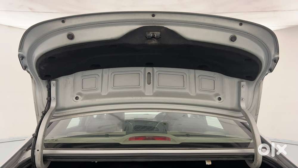 Hyundai Verna 1.5 Mpi Mt Sx (o), 2020, Cng & Hybrids