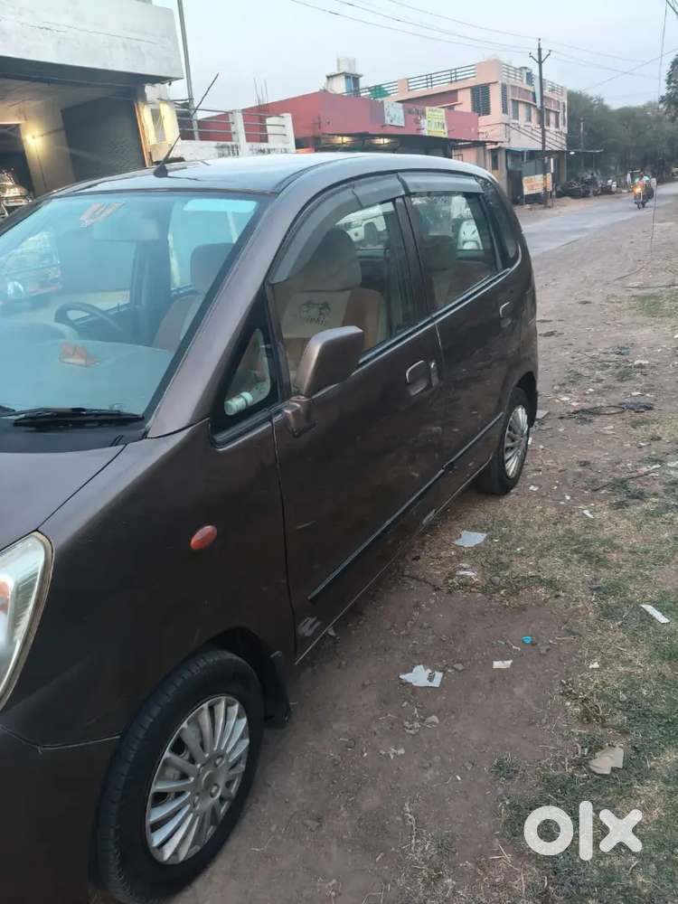 जैन स्टालों कहां है कर में कोई भी काम नहीं है अभी सर्विसिंग करवाई है