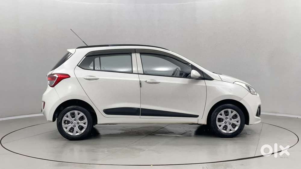 Hyundai Grand I10 Sportz 1.2 Kappa Vtvt, 2015, Petrol