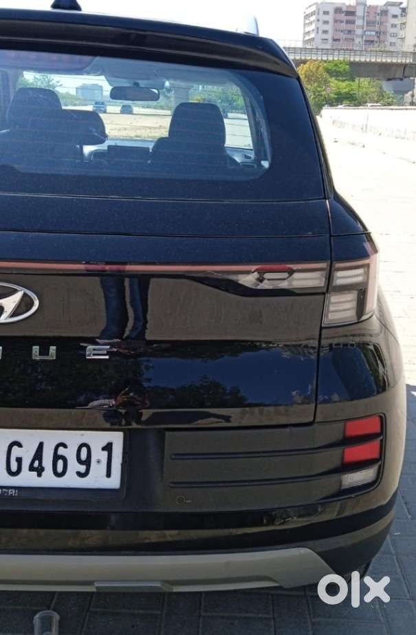 Hyundai Venue 1.2 S (o), 2024, Petrol