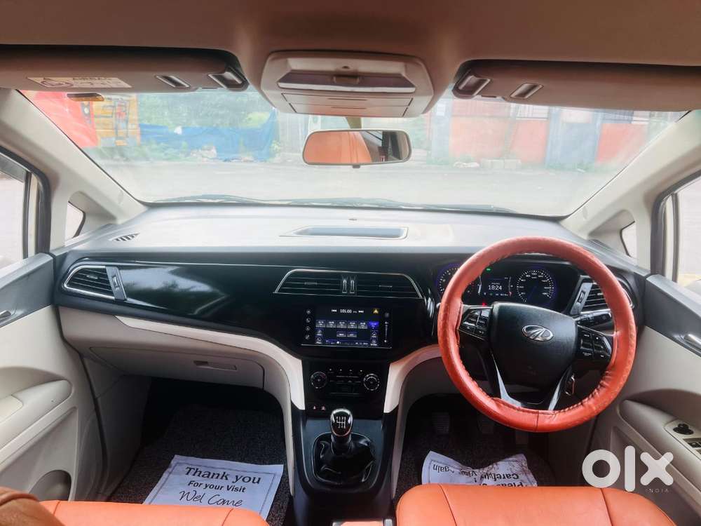 Mahindra Marazzo