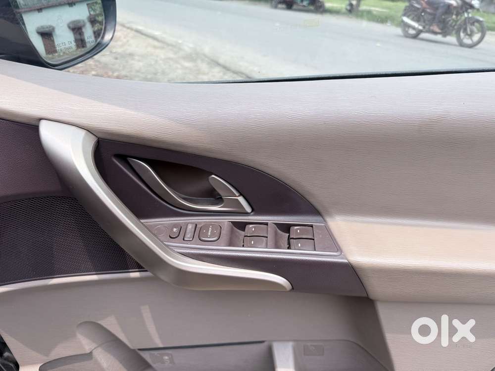 Mahindra Xuv500 W6 2wd, 2015, Diesel