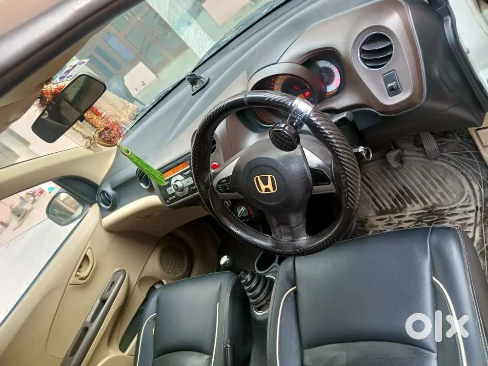 Honda Brio Petrol Mt