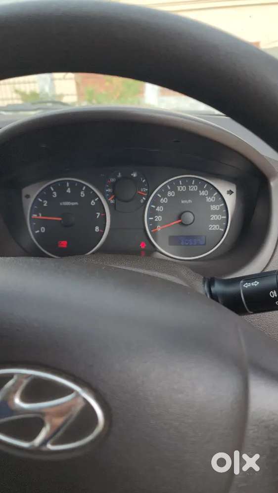 Hyundai I20 Magna Petrol 2011
