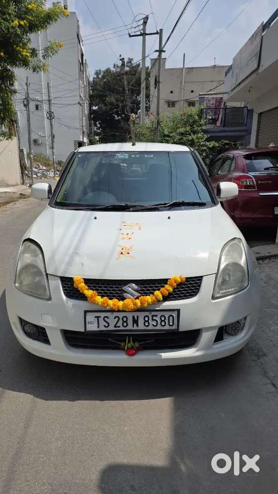 Maruti Suzuki Dzire Tour 2016