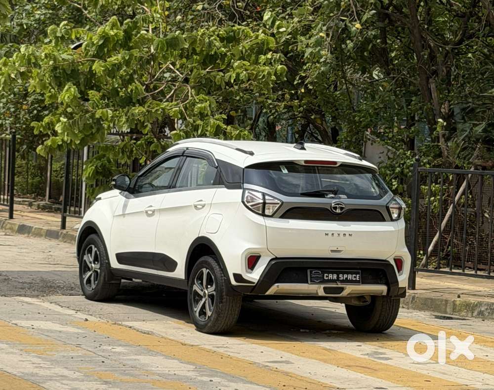Tata Nexon, 2021, Petrol